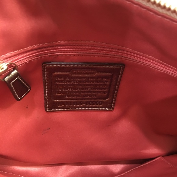 Coach **NOT FOR SALE** - Picture 4 of 8